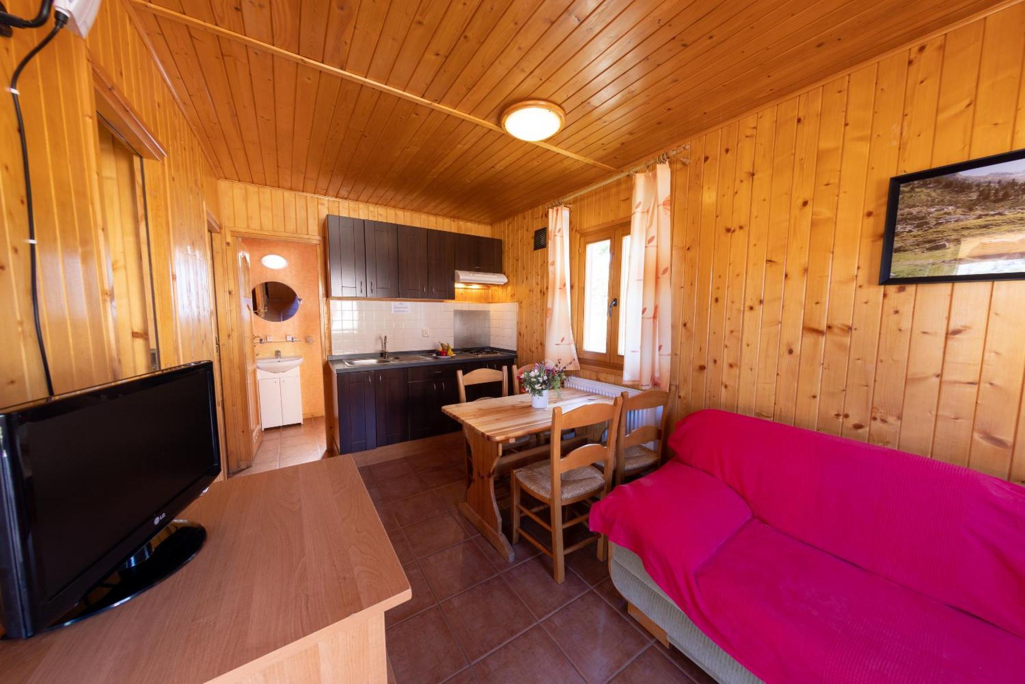 Bungalowpark Isabena La Puebla de Roda Ngoại thất bức ảnh